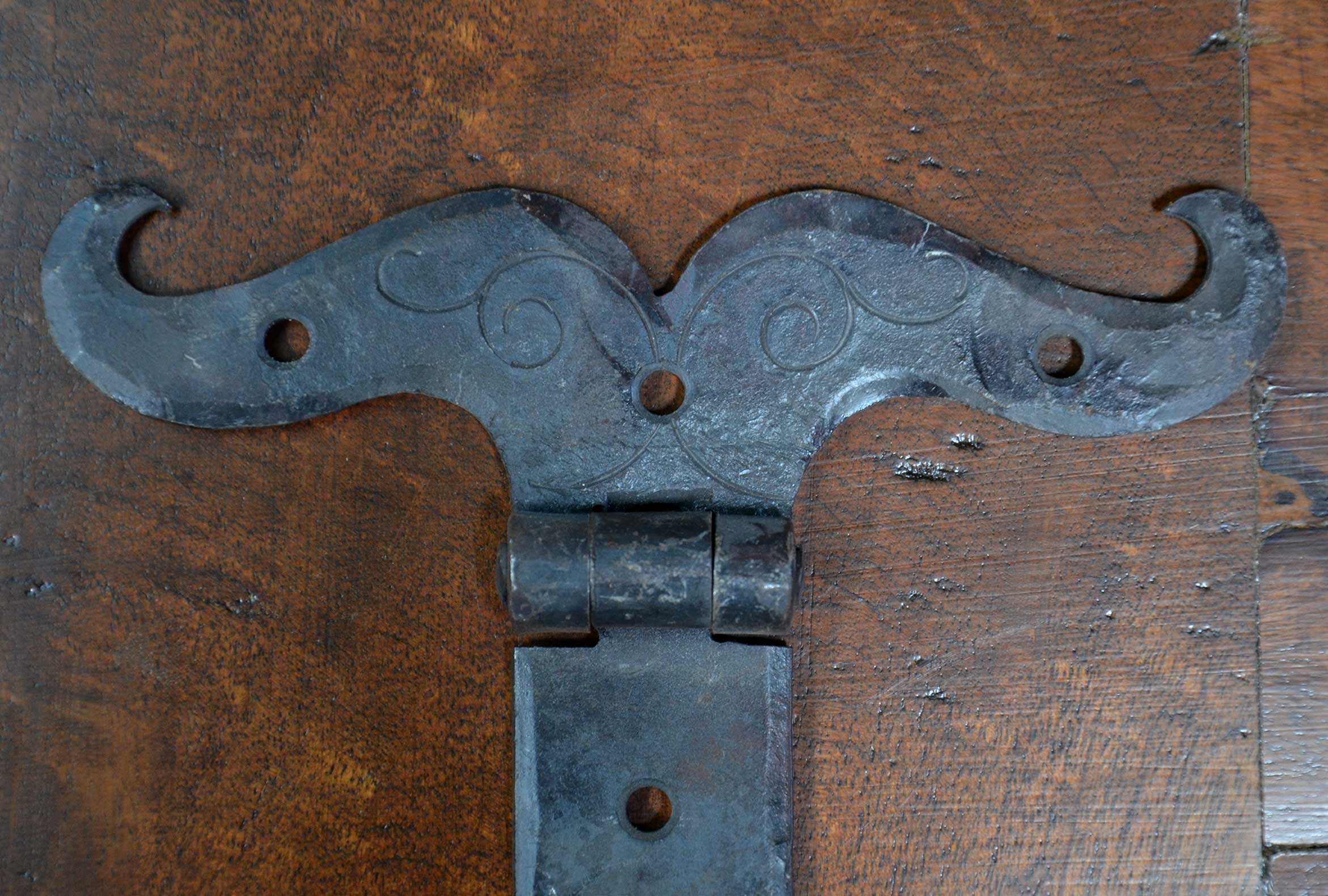 Large Leaf Hinge