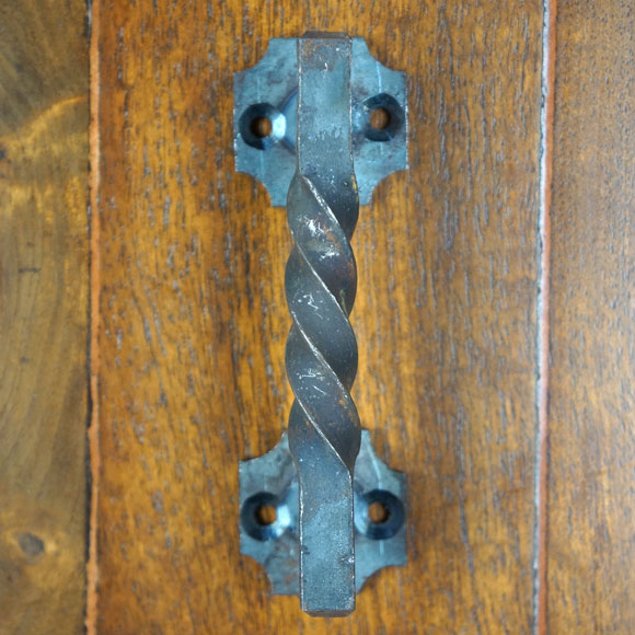 Spanish Twisted Handle Pull, Western Handles